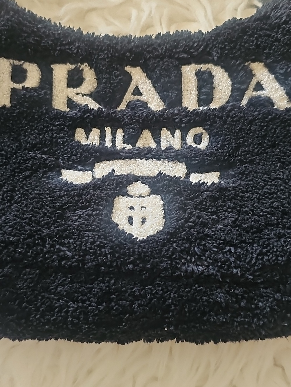 Prada Re-edition 2000 Black Terry Shoulder/Handbag with White Logo - Picture 4 of 9